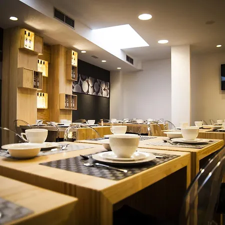 Hotel Forum Evolucion 3*